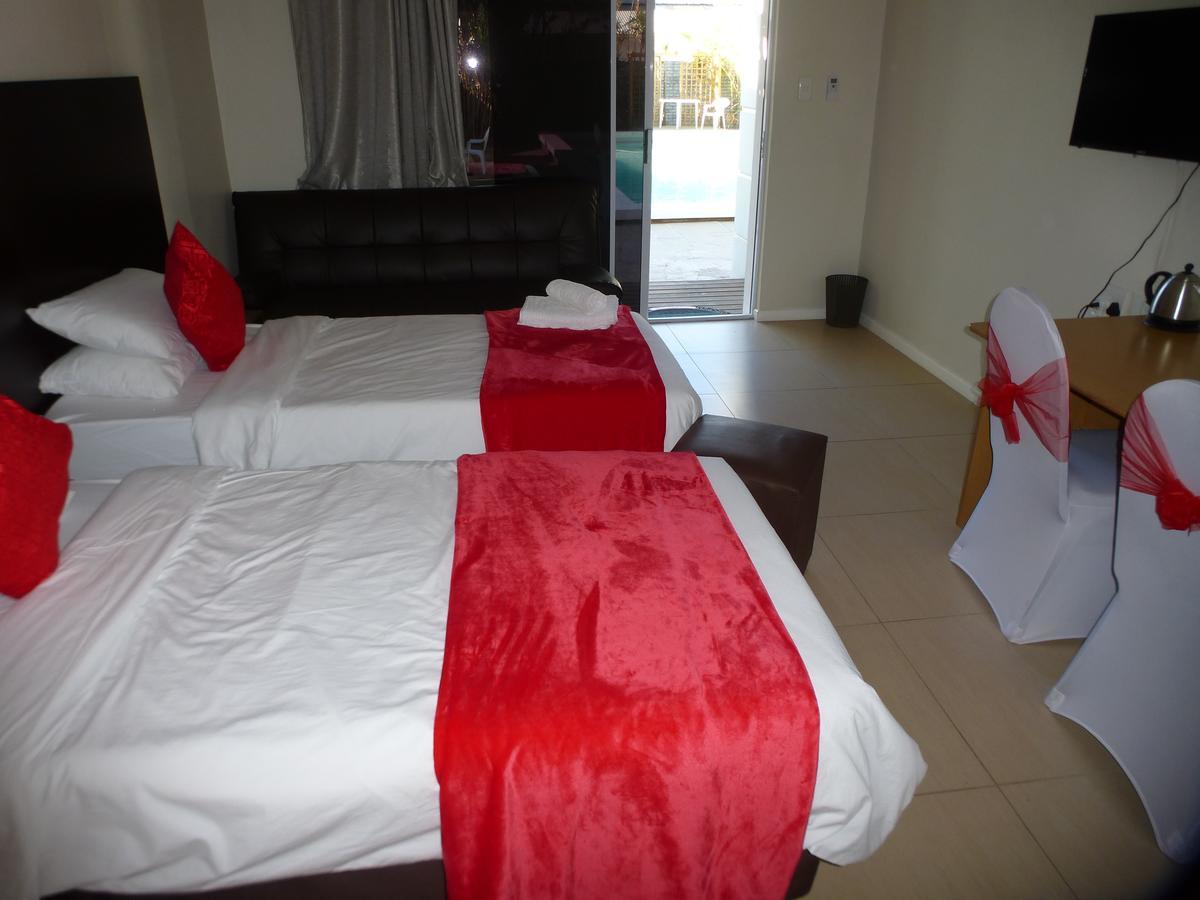 Cape Town Milnerton Lagoon Villa ภายนอก รูปภาพ